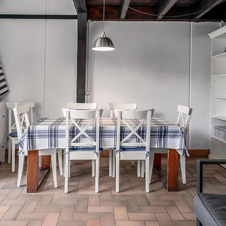 Brik 14 P135 Holiday home